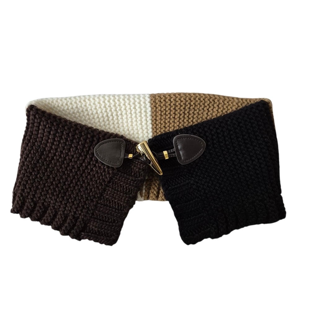 Michael Kors Knit Acrylic Neck Warmer Scarf With Toggle Closure